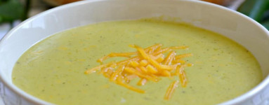 LCHF glutenfreie Suppe mit Jalapeno